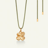 Firkløver med silkehalskæde, forgyldt