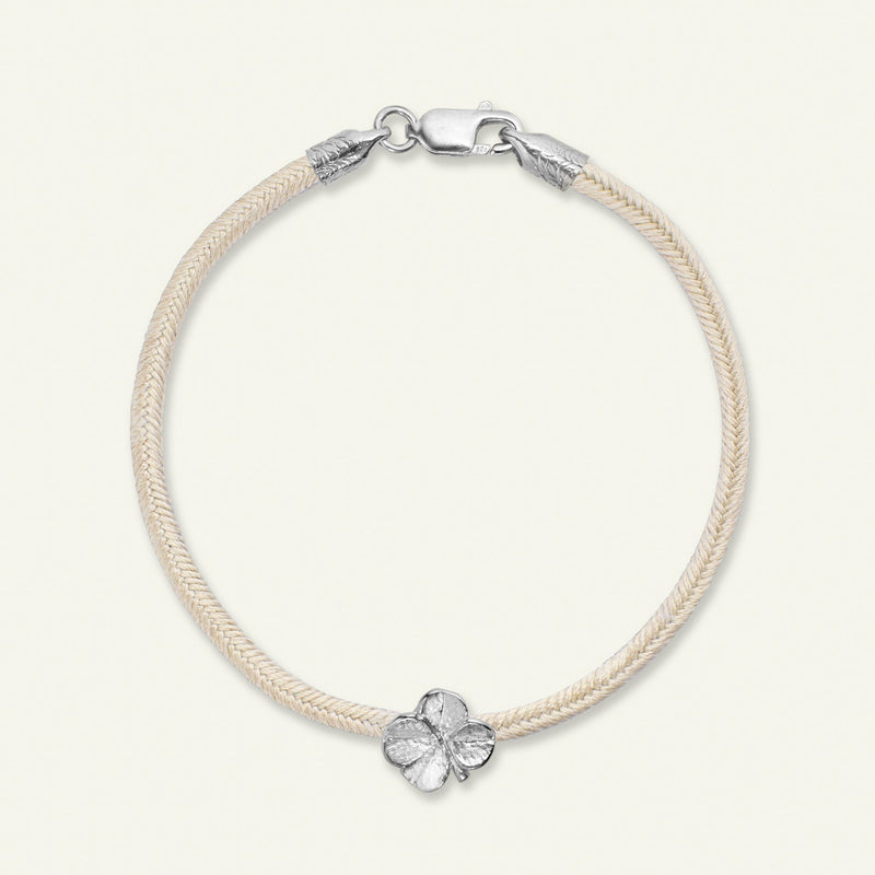 Firkløver silkearmbånd champagne, sølv