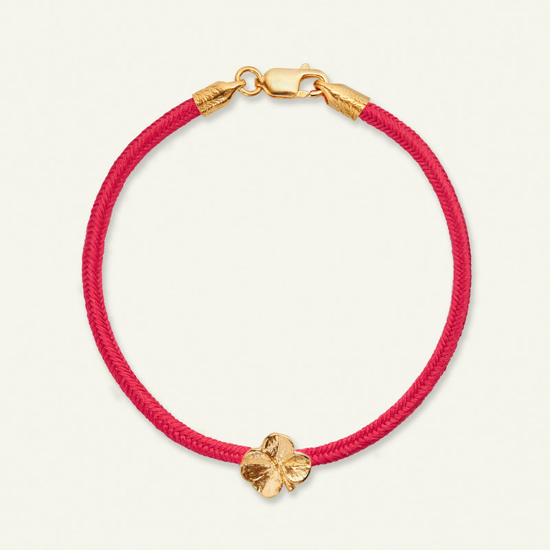 Firkløver silkearmbånd koral rødt, forgyldt