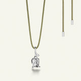 Rose med diamant på silkehalskæde, sølv